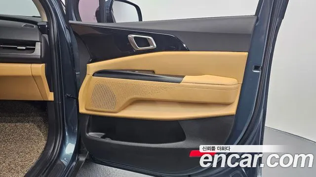 Kia Canival Carnival 4 поколение Дизель 9 мест Prestige — Фото автомобиля 25