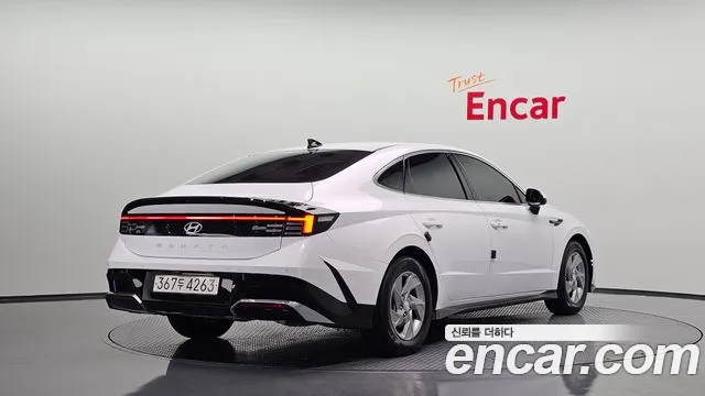 Фотография автомобиля — Hyundai Sonata DN8