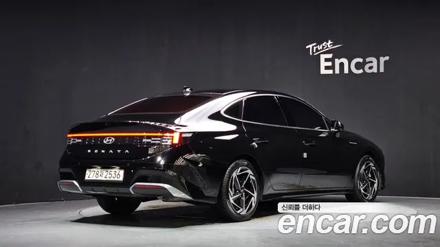 Hyundai Sonata — Фото автомобиля 2