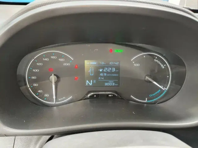Wuling Rongguang EV — Фото автомобиля 12
