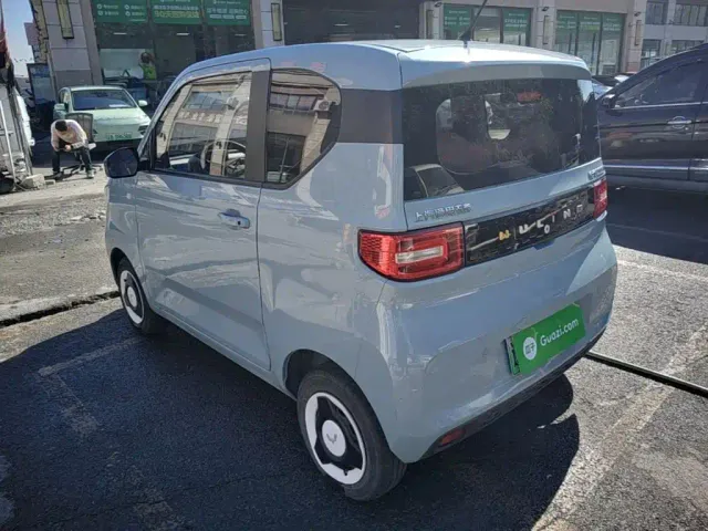 Wuling Hongguang Mini EV — Фото автомобиля 4