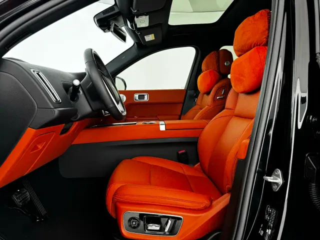Li Auto L7 — Фото автомобиля 6