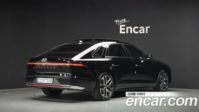 Hyundai Grandeur GN7 — Фото автомобиля 2