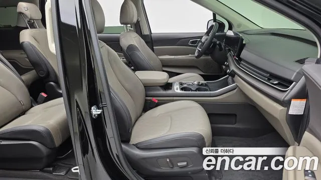 Kia Carnival — Фото автомобиля 11