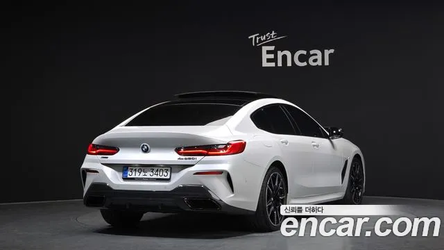 BMW 8-Series — Фото автомобиля 2