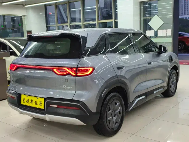 BYD Yuan UP — Фото автомобиля 5