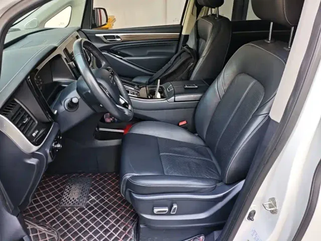 GAC Trumpchi M8 — Фото автомобиля 14