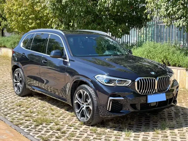 BMW X5 — Фото автомобиля 3