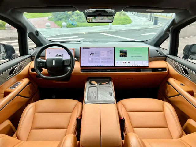 Wey Alpine — Фото автомобиля 7