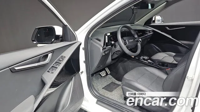 Kia Niro The All New Niro Signature — Фото автомобиля 10