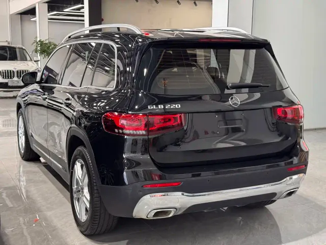 Mercedes-Benz GLB-Class — Фото автомобиля 4