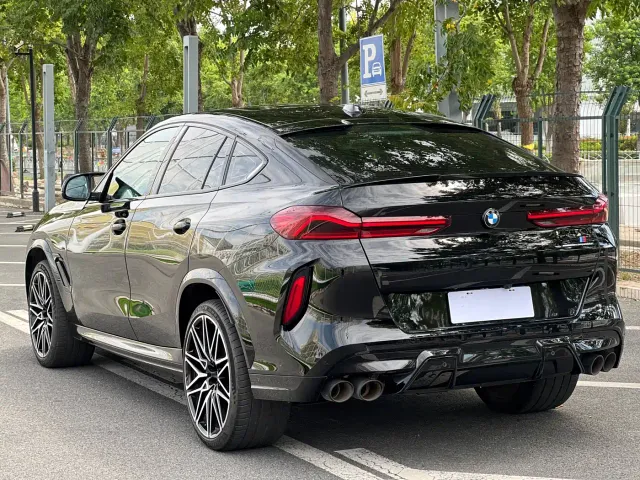 BMW X6 M — Фото автомобиля 4