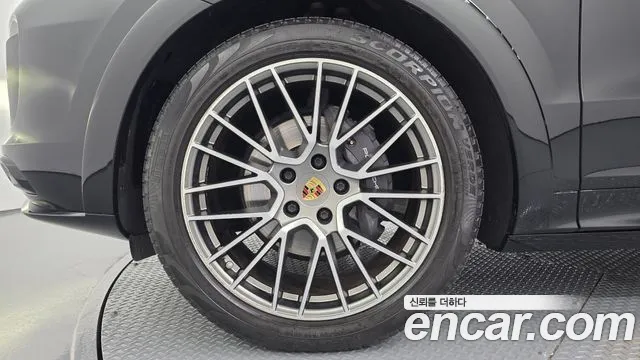 Porsche Cayenne PO536 — Фото автомобиля 5