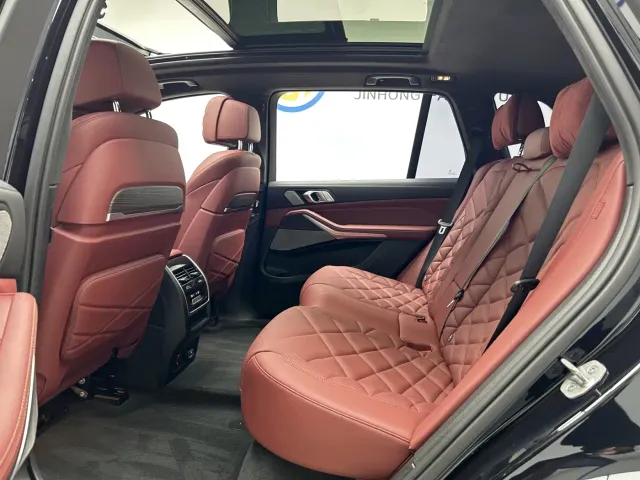 BMW X5 — Фото автомобиля 14