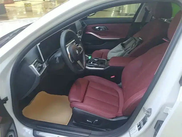 BMW 3 Series — Фото автомобиля 14