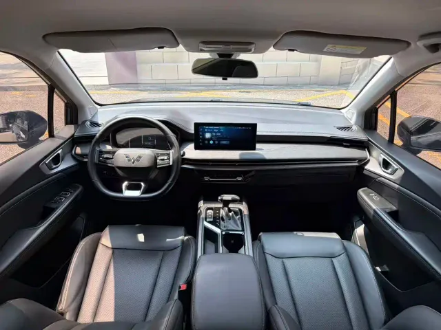 Wuling Jiachen — Фото автомобиля 10