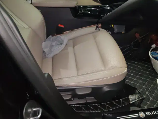Buick Envision Plus 2022 Enclave Plus 652T 5-Seater Luxury — Фото автомобиля 8