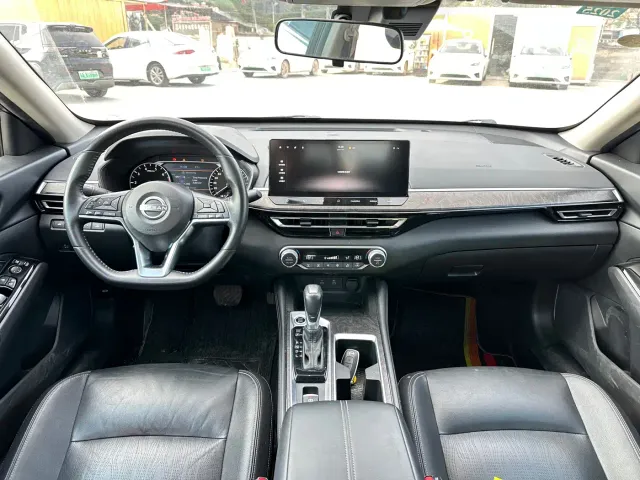 Nissan Teana — Фото автомобиля 5