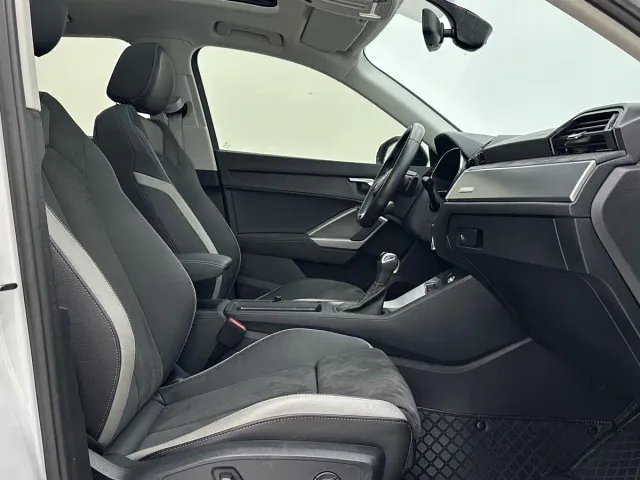 Audi Q3 — Фото автомобиля 9