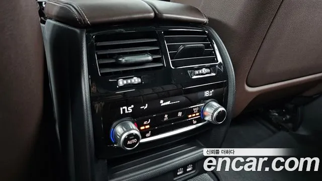 BMW 5 Series G30 — Фото автомобиля 18
