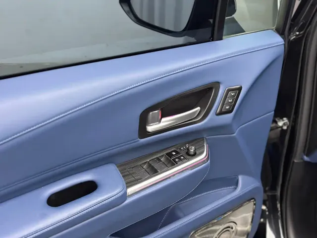 Toyota Granvia — Фото автомобиля 18