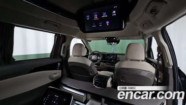 Kia Carnival Generation 4 — Фото автомобиля 17