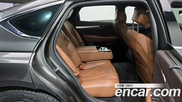 Genesis G80 Бензин 2.5 турбо 2WD — Фото автомобиля 12