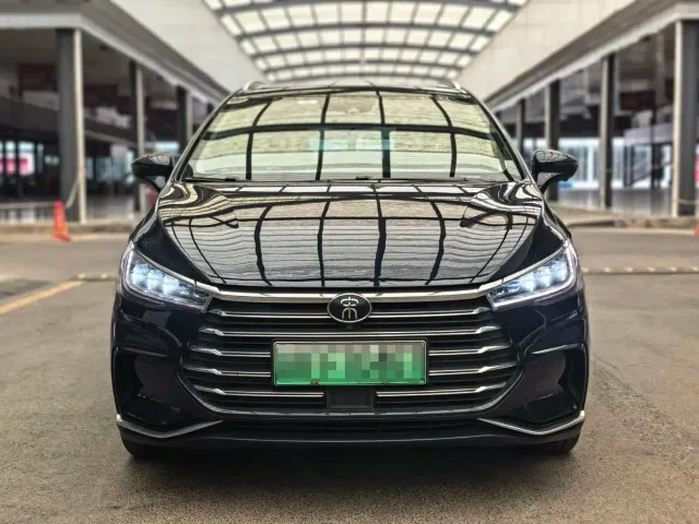 BYD Song MAX — Фото автомобиля 2