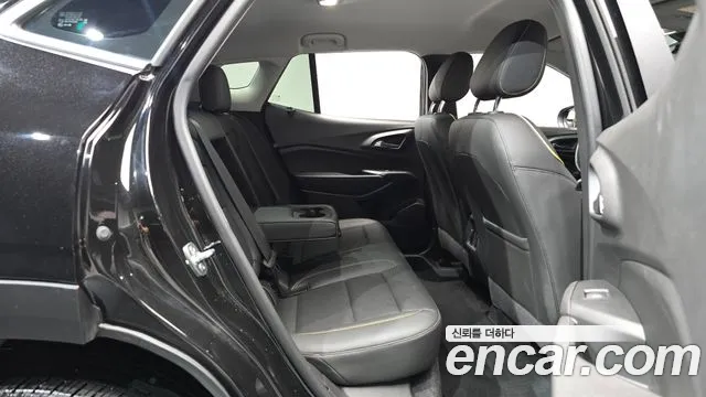 ChevroletGMDaewoo Trax Trax Кроссовер — Фото автомобиля 12