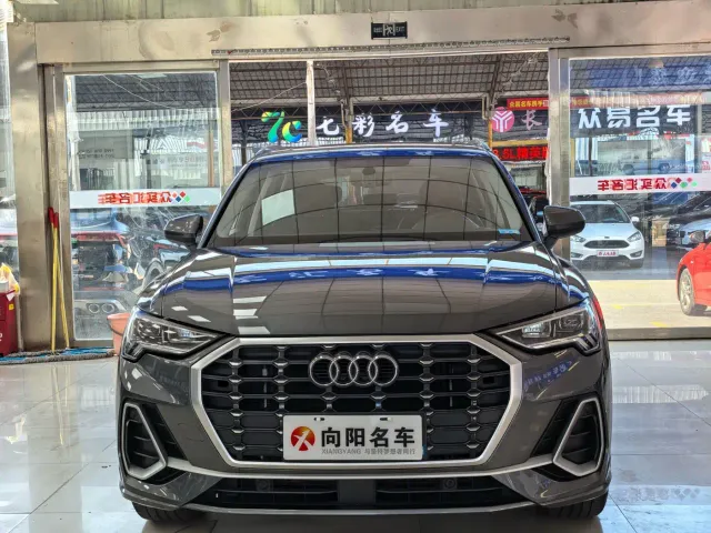 Audi Q3 — Фото автомобиля 2