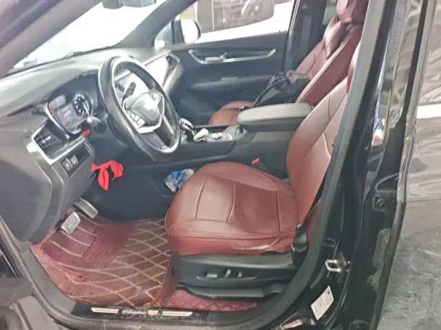 Cadillac Cadillac XT5 2022 2.0T 2WD Luxury — Фото автомобиля 14