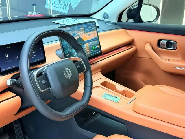 Leapmotor C16 — Фото автомобиля 5