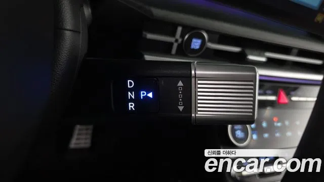 Hyundai Santa Fe MX5 — Фото автомобиля 12