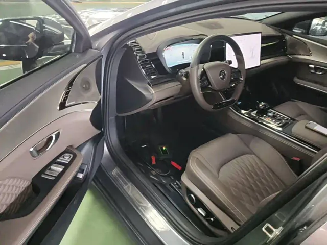 BYD Han — Фото автомобиля 15