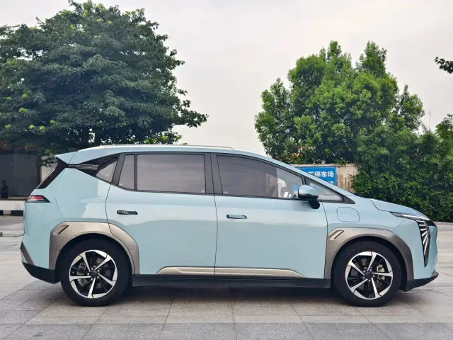 GAC Aion Y — Фото автомобиля 8
