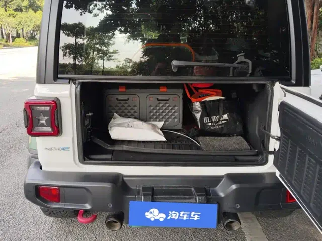 Jeep Wrangler 4xe — Фото автомобиля 4