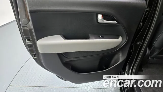 Kia RAY Новый Kia Ray Signature — Фото автомобиля 25