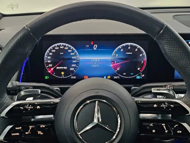 Mercedes-Benz GLB AMG — Фото автомобиля 4