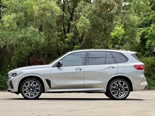 BMW X5 M — Фото автомобиля 21