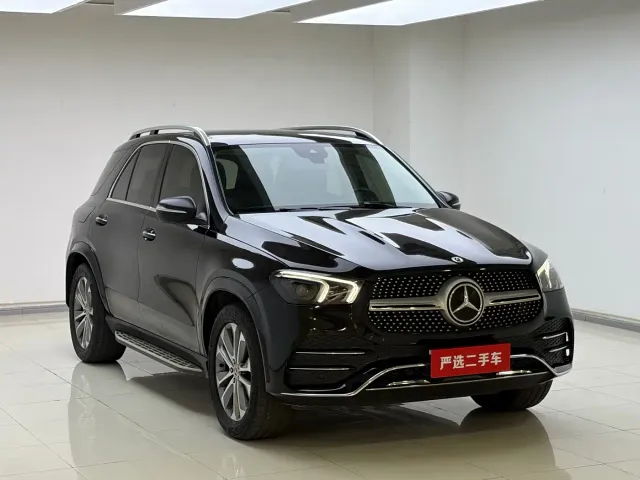 Mercedes-Benz GLE-Class — Фото автомобиля 3
