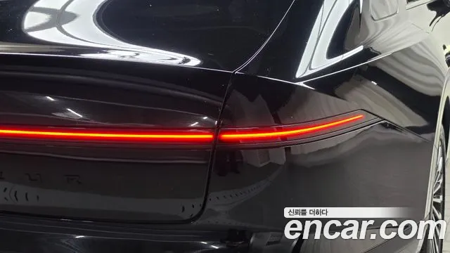 Hyundai Grandeur GN7 — Фото автомобиля 8