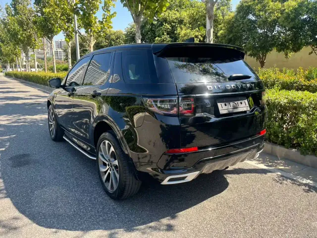 Land Rover Discovery Sport — Фото автомобиля 7