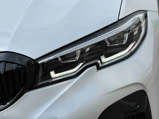 BMW 3 Series — Фото автомобиля 18