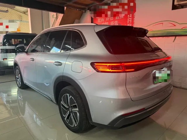 Geely Galaxy Galaxy Starship 7 EM-i 2025 120km Navigation Edition — Фото автомобиля 8