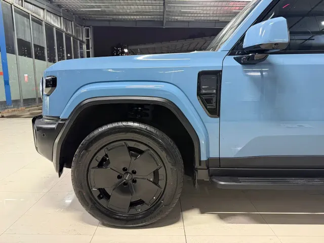 iCAR V27 — Фото автомобиля 4