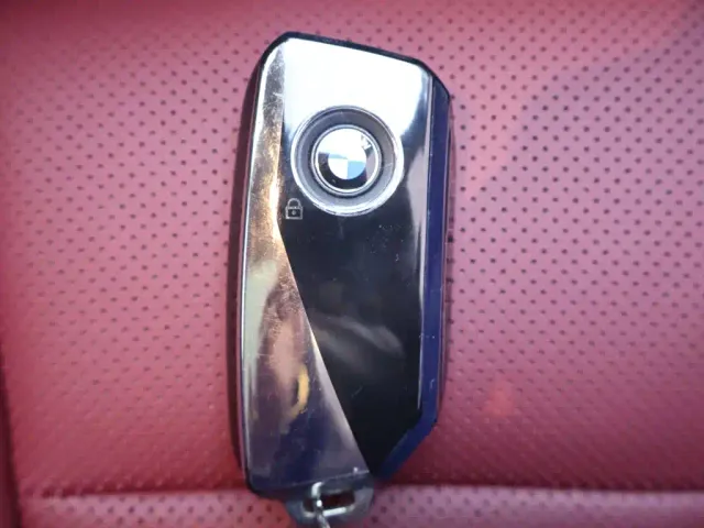 BMW 5 Series — Фото автомобиля 26