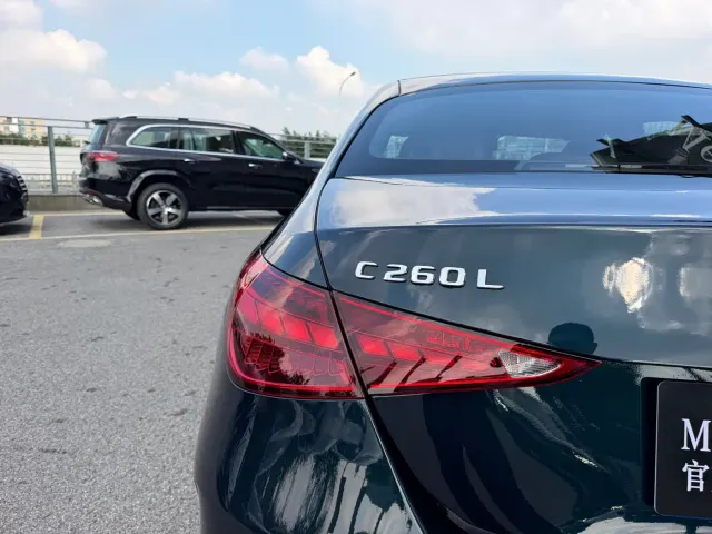 Mercedes-Benz C-Class — Фото автомобиля 13