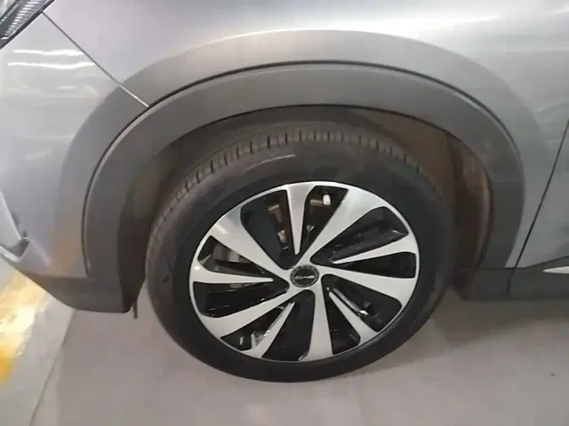 BYD Song PLUS — Фото автомобиля 22