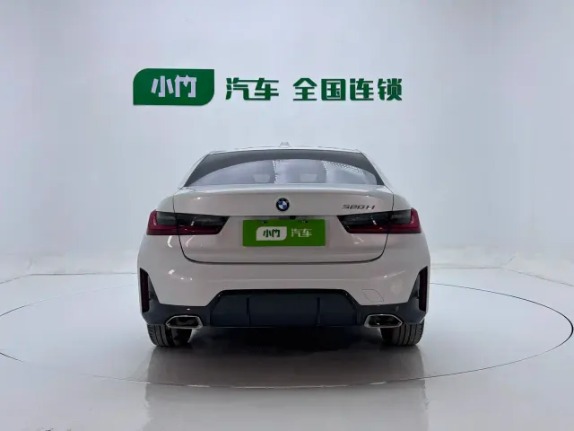 BMW 3 Series — Фото автомобиля 5