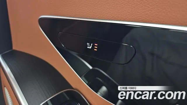 Mercedes-Benz S-Class — Фото автомобиля 19